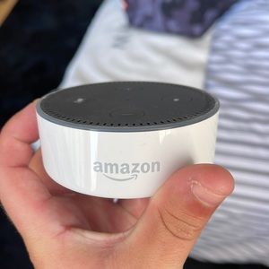 Amazon echo dot Alexa